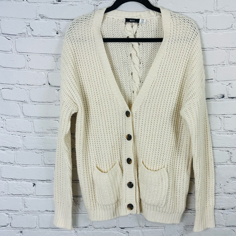 BDG Cardigan Cream Button Down Women Sweater. Size (M)